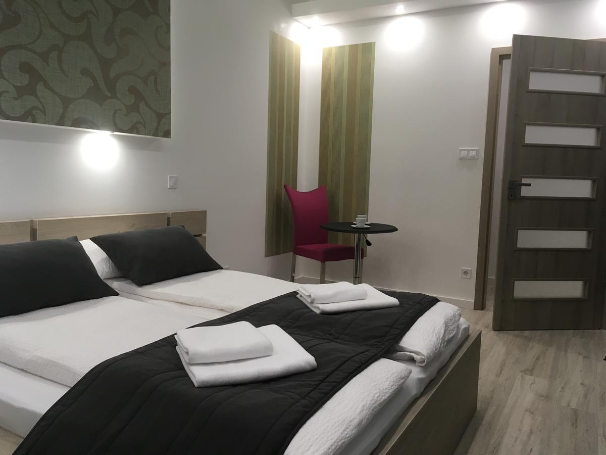 Gutenberg Apartments Szeged Esterno foto